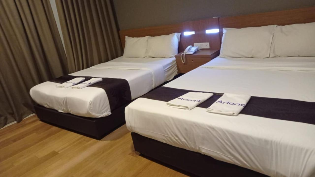 Golden Leaf Boutique Hotel Nusa Idaman Formerly Known As Ariana Hotel Johor Bahru Exterior foto
