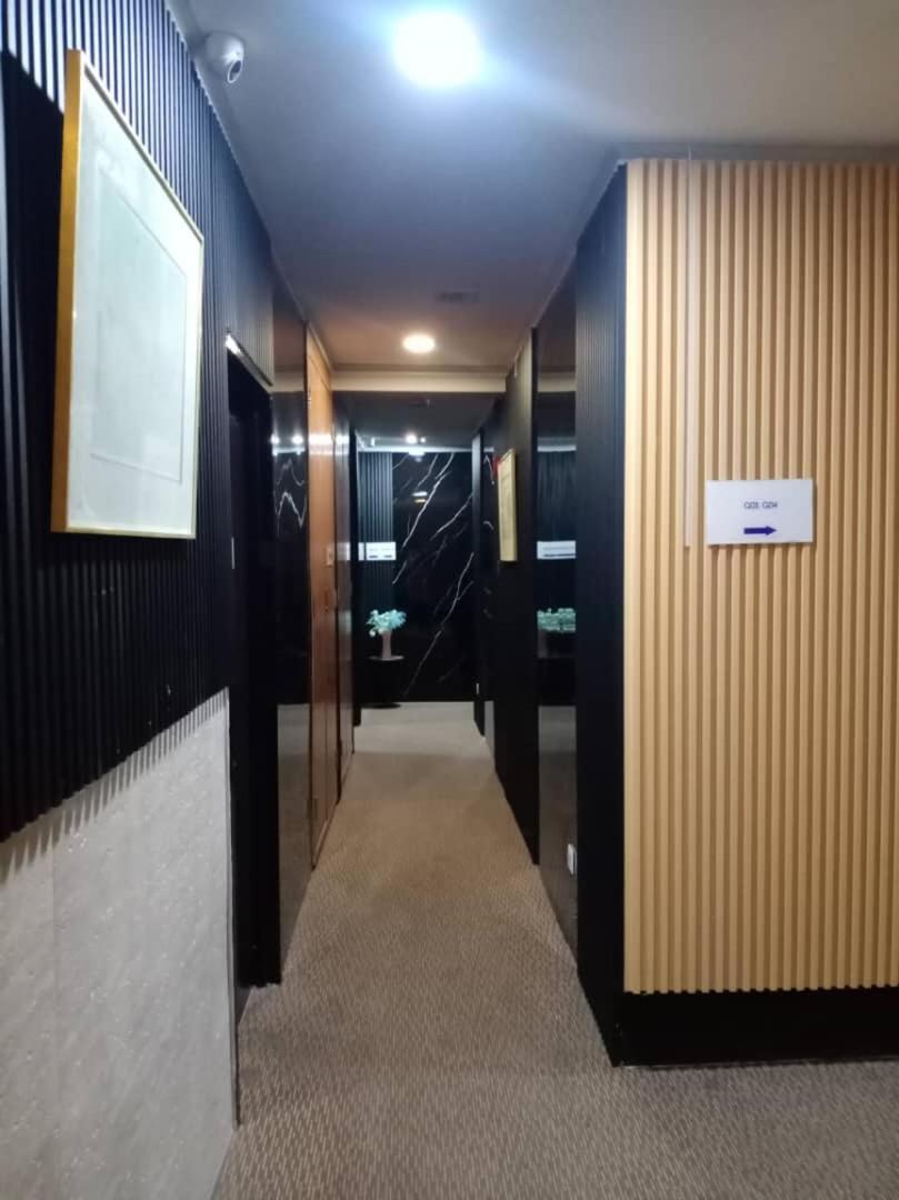Golden Leaf Boutique Hotel Nusa Idaman Formerly Known As Ariana Hotel Johor Bahru Exterior foto